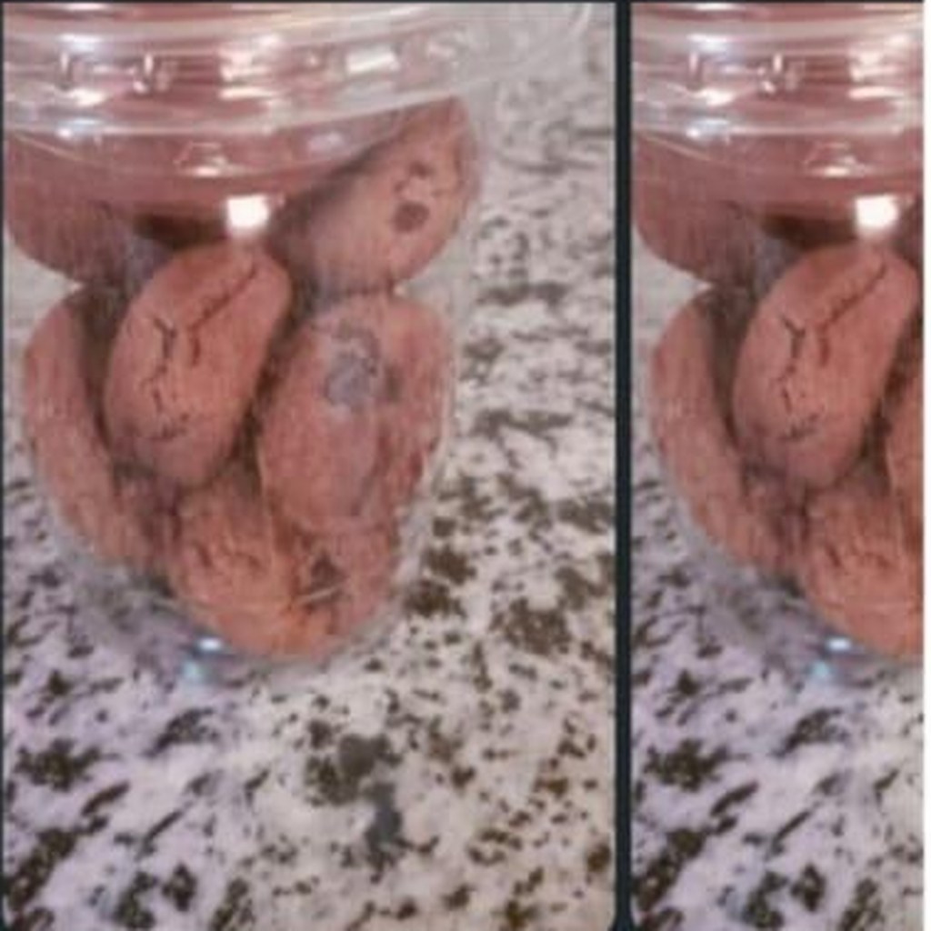 Mini Cookies with Chocolate Sauce